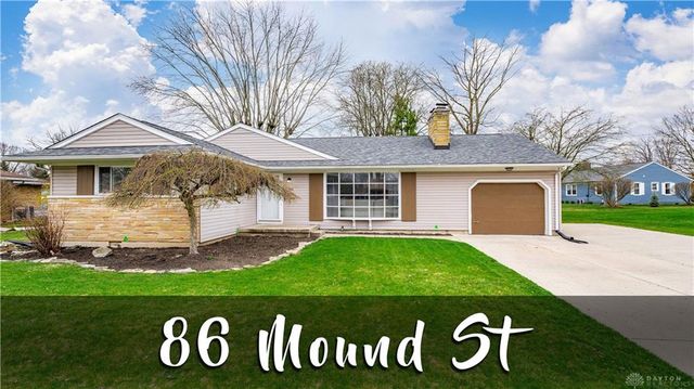 86 Mound St, Brookville, OH 45309