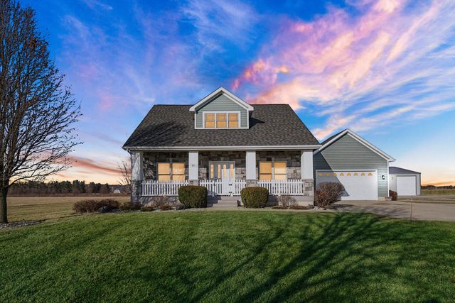 491 W  Division Rd, Valparaiso, IN 46385