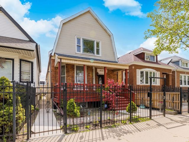 4727 W  McLean Ave, Chicago, IL 60639