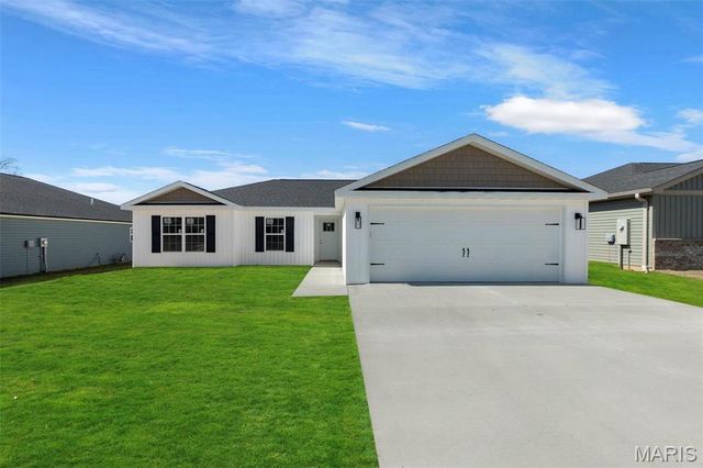5355 Byrd Creek Trl, Jackson, MO 63701