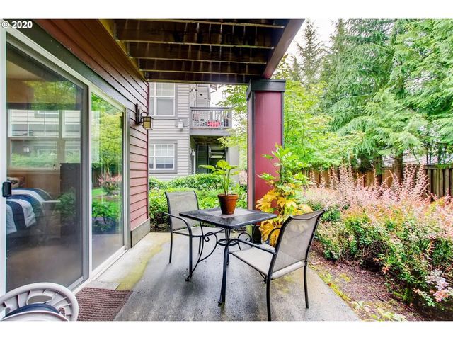 22858 SW Forest Creek Dr #100, Sherwood, OR 97140