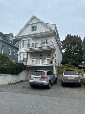 15-17 Durant St, Lawrence, MA 01841