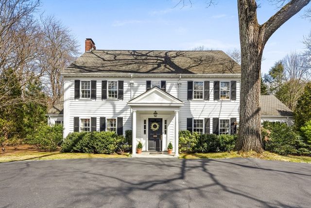 29 Woodcliff Rd, Wellesley, MA 02481