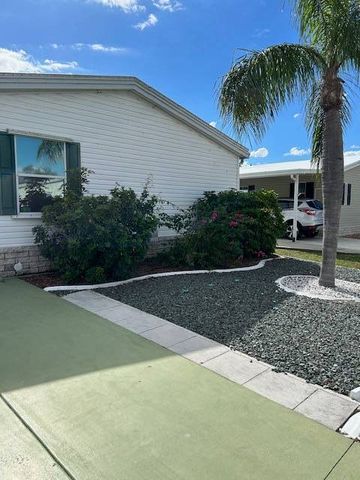 3922 Eastgate Ct, North Fort Myers, FL 33917