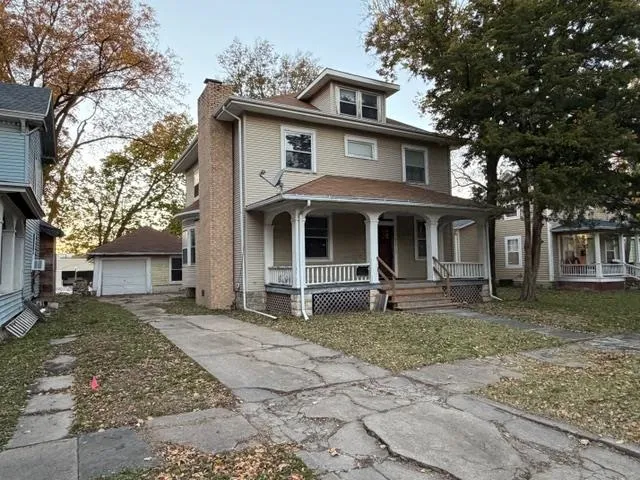 817 Mechanic St, Emporia, KS 66801