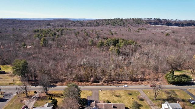 S  Main St #16, East Granby, CT 06026