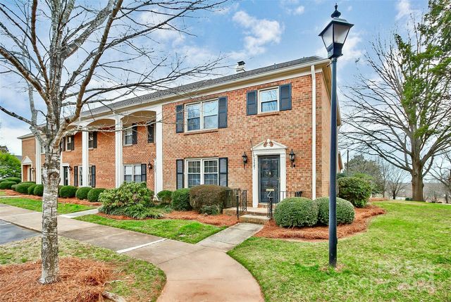 6687 Bunker Hill Cres, Charlotte, NC 28210