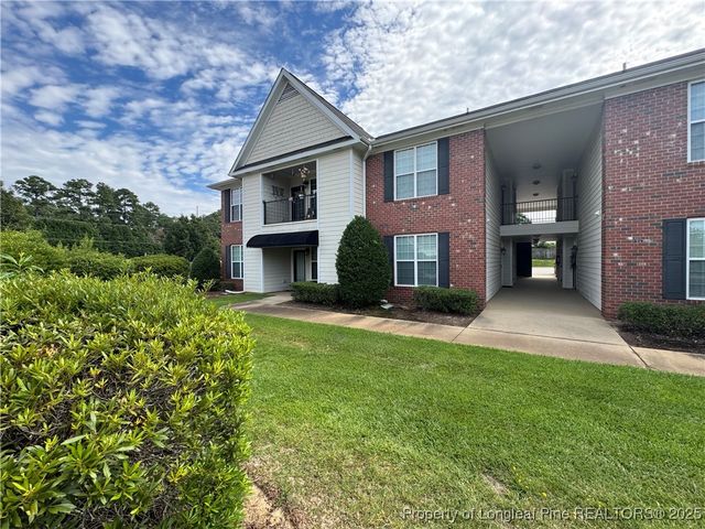 1922 Harcourt Cir #103, Fayetteville, NC 28304