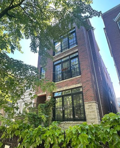 1520 N  Bosworth Ave #1, Chicago, IL 60642