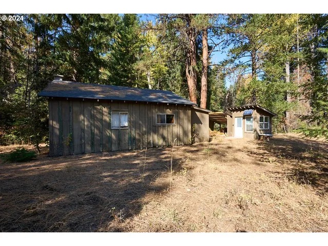 68020 Bear Creek Rd, Wallowa, OR 97885