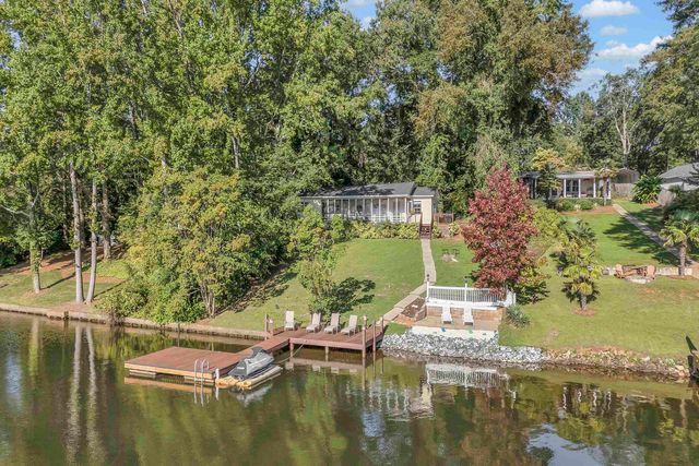 151 Wendy Ln, Inman, SC 29349