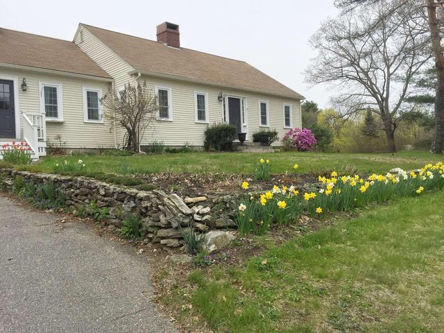 244 Middle Road, Falmouth, ME 04105