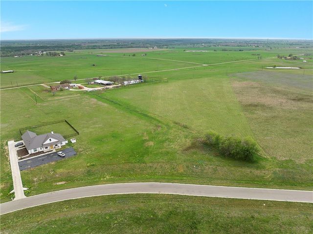 269 Willow Moon Ranch Rd, Crawford, TX 76638