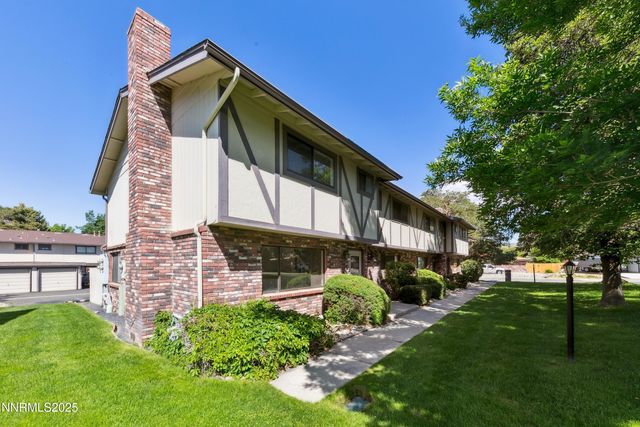 718 Travis Dr #D, Carson City, NV 89701