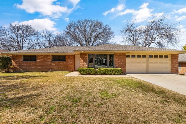 5624 Whitman Ave, Fort Worth, TX 76133
