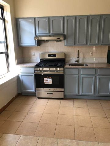 927 43rd St #2F, Brooklyn, NY 11219