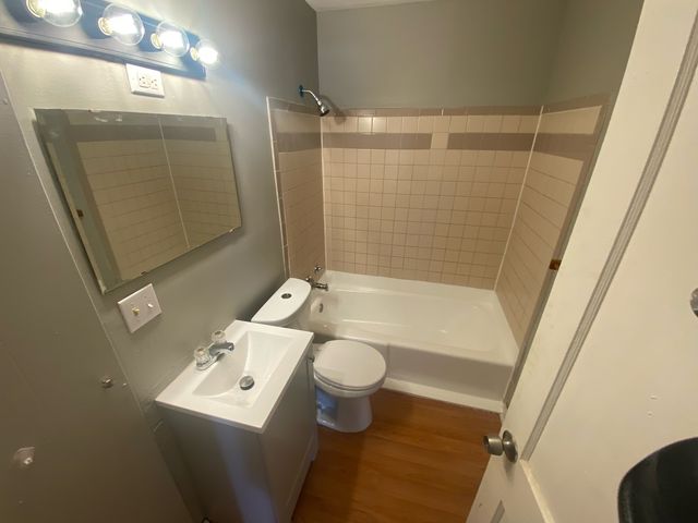 406 Wood River Ave #406, East Alton, IL 62024