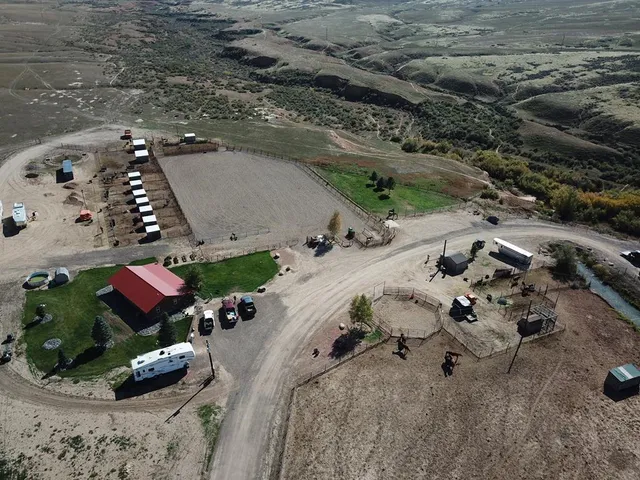 1248 Hwy 14, Shell, WY 82441