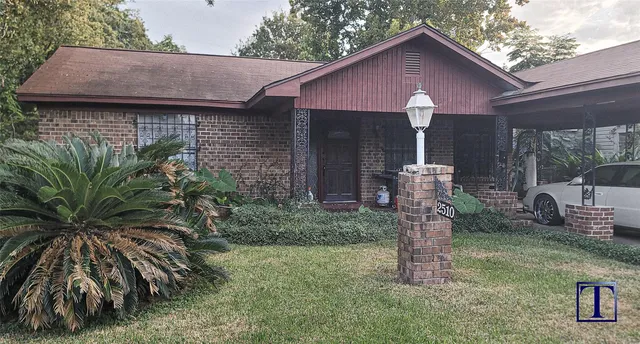 2510 4th St, Galena Park, TX 77547