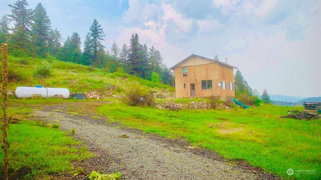 80 Clearview Lane, Curlew, WA 99118