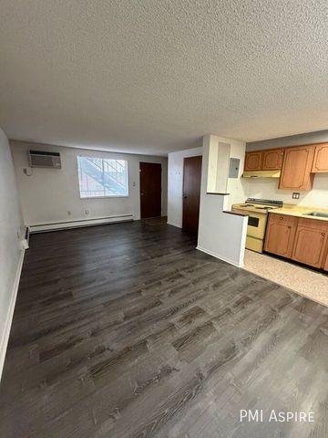 3305 S  Clarkson St #202, Englewood, CO 80113