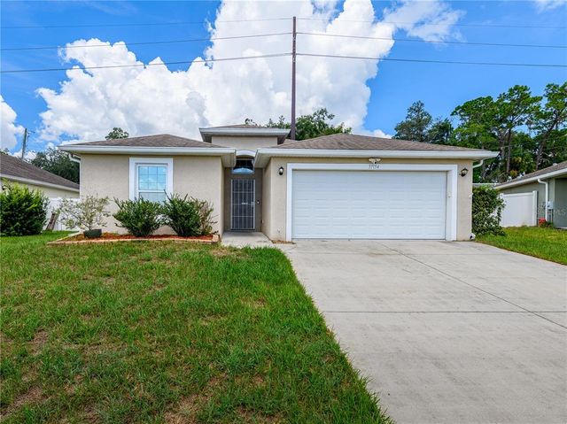 37154 HIGHLAND BLUFF CIRCLE, Dade City, FL 33523