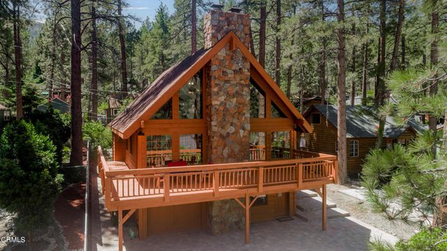 1137 Edna St, Wrightwood, CA 92397