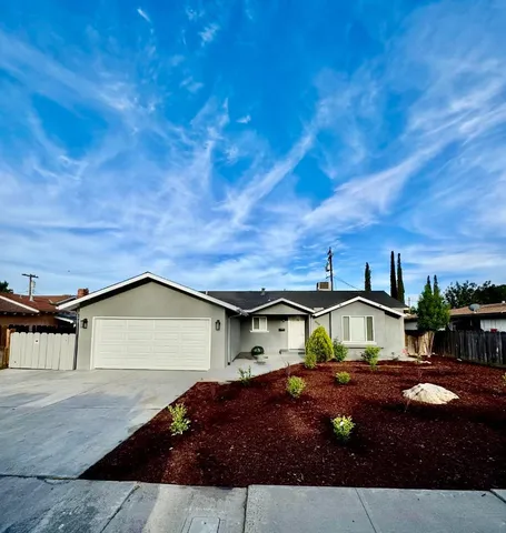 506 N  Santa Monica St, Los Banos, CA 93635