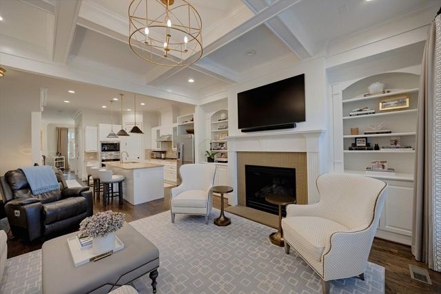 3574 Roswell Rd NW, Atlanta, GA 30305
