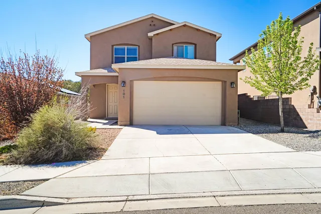 101 Confianza St, White Rock, NM 87547