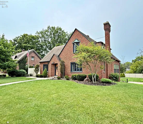 536 S  Washington St, Tiffin, OH 44883