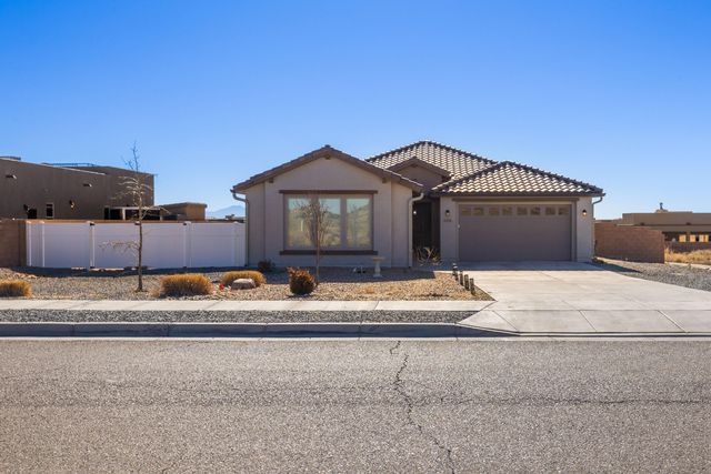 6516 Kimmick Dr NW, Albuquerque, NM 87120
