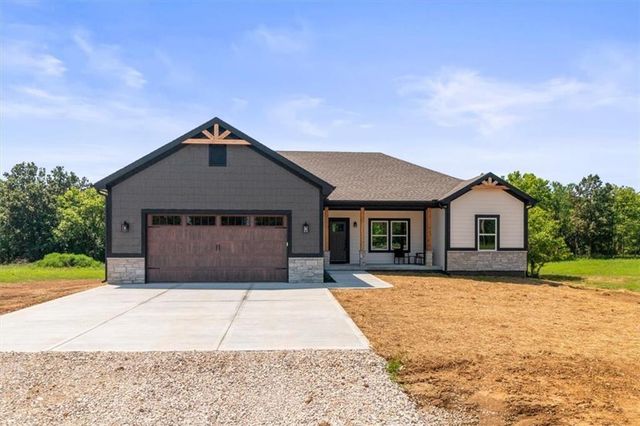 1510 SW 58th Hwy, Kingsville, MO 64061