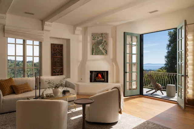 1439 Tunnel Rd, Santa Barbara, CA 93105