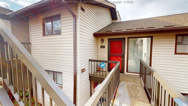 8007 Timberlake Dr, Huntington, WV 25705