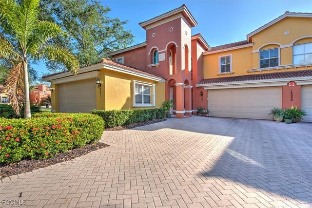 12080 Lucca St #201, Fort Myers, FL 33912