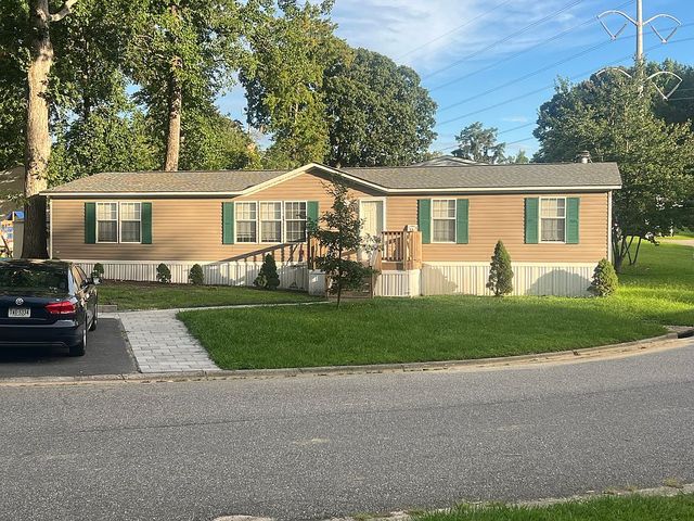 68 Tadich Dr, Williamsburg, VA 23185