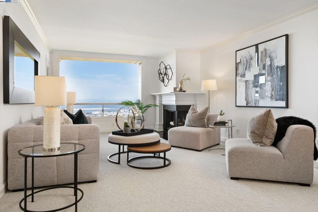 320 Vallejo Dr #47, Millbrae, CA 94030
