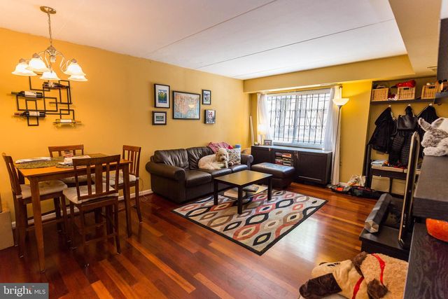 512 S  12th St #A, Philadelphia, PA 19147