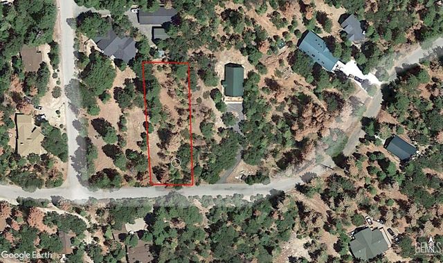 1460 Pinecone Ct, Wofford Heights, CA 93285