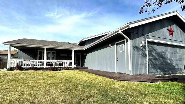 6022 Mulford Hills Dr, Loves Park, IL 61111