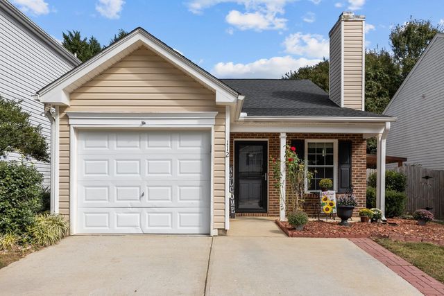 112 Lacombe Ct, Holly Springs, NC 27540