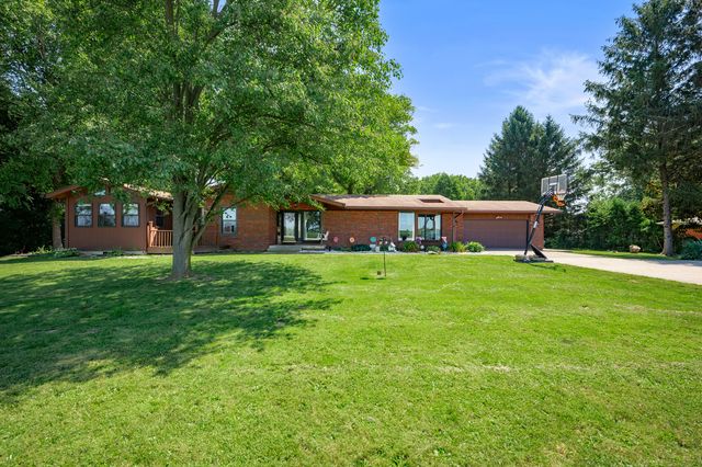 6733 E  State Road 36, Mooreland, IN 47360