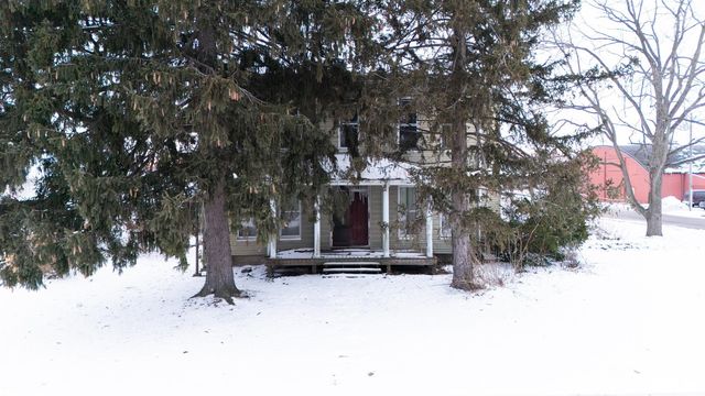 113 N  3rd St, Dunlap, IL 61525