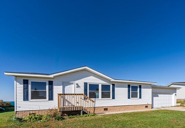 12 S  Fork Dr SE, Kasson, MN 55944
