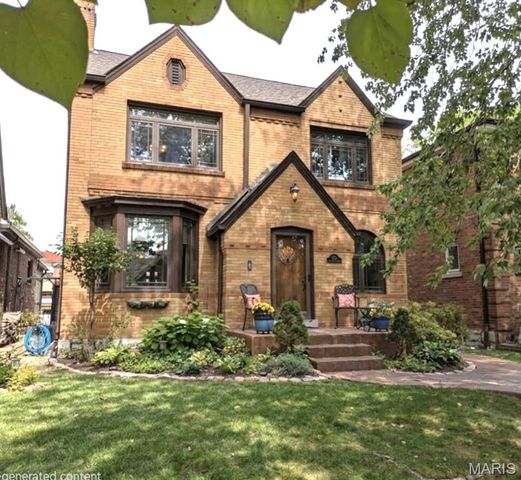 6515 Murdoch Ave, Saint Louis, MO 63109