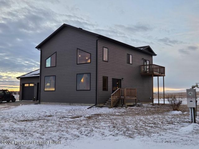 1658 97th Ave  SW, Gladstone, ND 58630