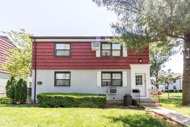 137-30 68th Drive Kew Garden Hills Ny 11367 #2B, Kew Garden Hills, NY