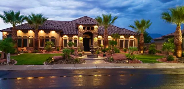 2238 S  Redstone Rd, Hurricane, UT 84737