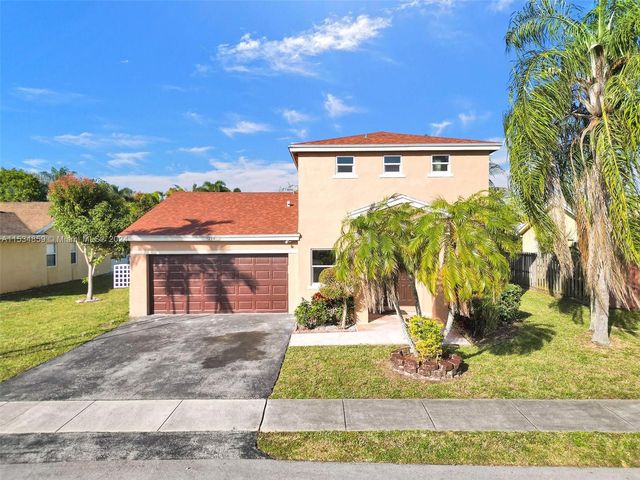 5239 NW 96th Ave, Fort Lauderdale, FL 33351
